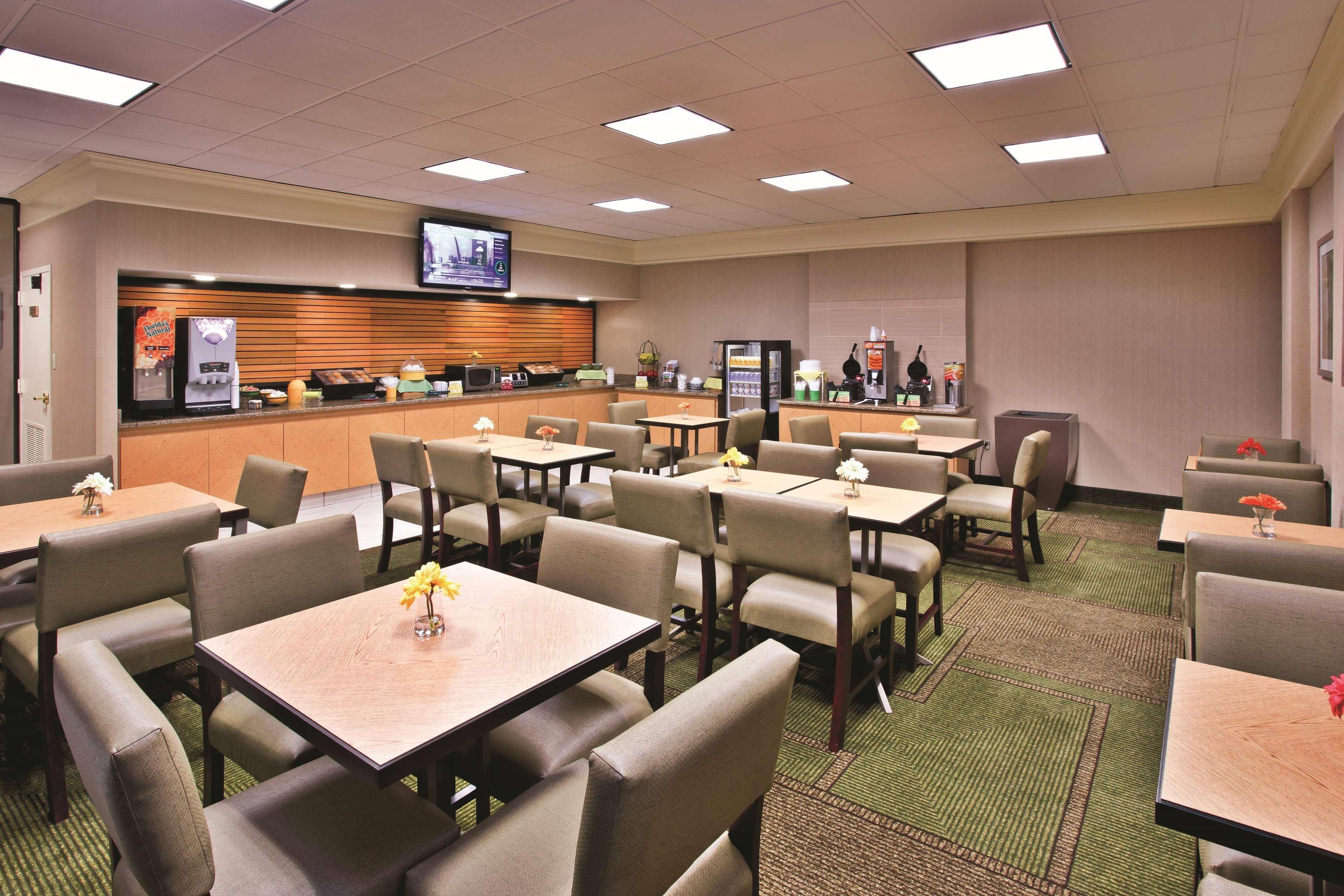 La Quinta Inn & Suites By Wyndham Kingsport Tricities Airport Luaran gambar